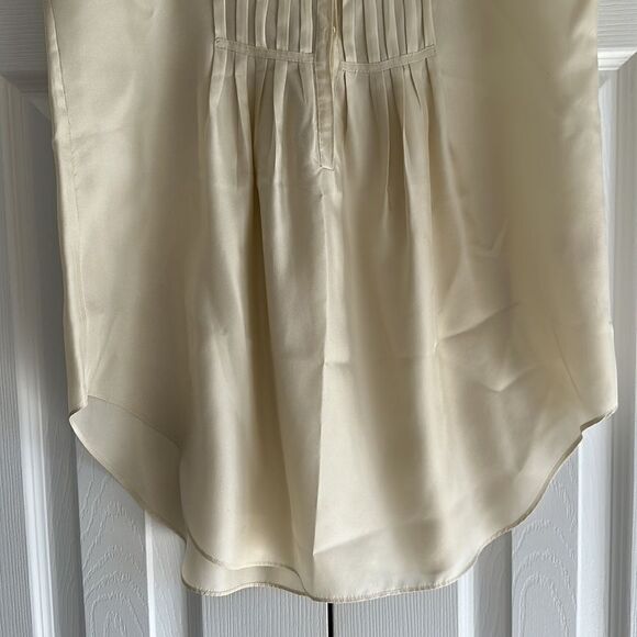 Calypso St. Barth Women’s Ivory Short Sleeve Silk Blouse - Picture 4 of 6